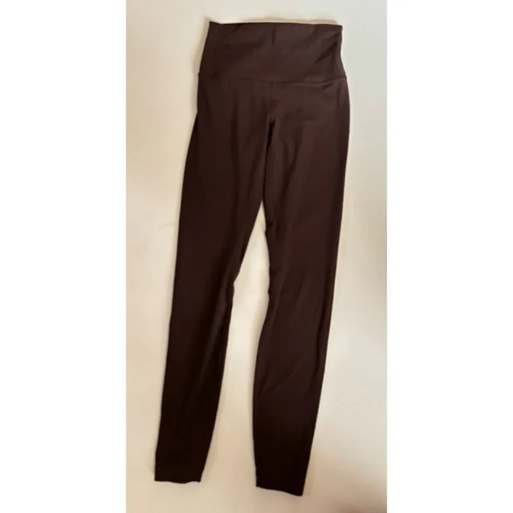 lululemon Align™ High-Rise Ribbed Pant 28” in Espresso Size 4 ~ excellent